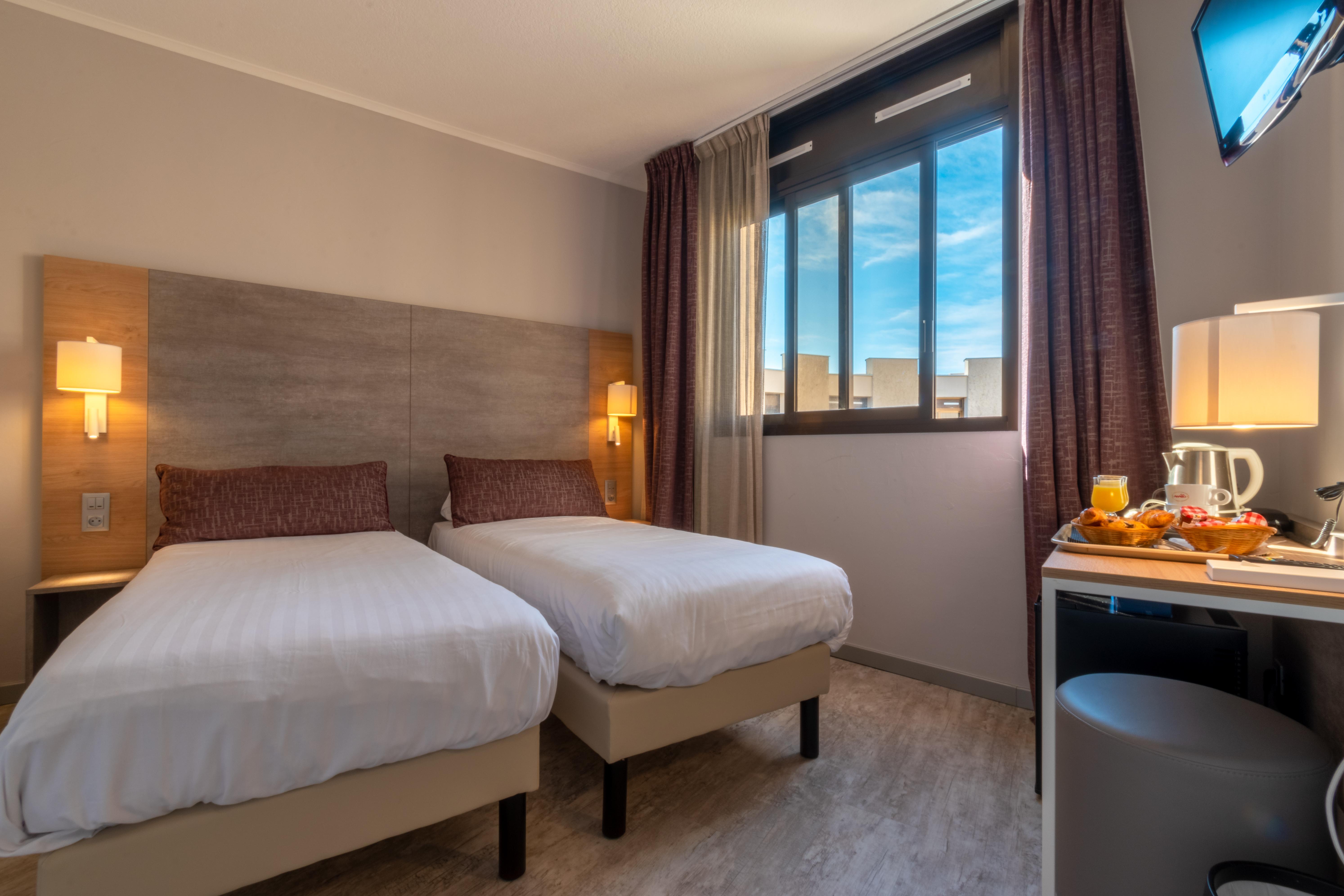Hotel Bahia Villeneuve-Loubet Ngoại thất bức ảnh