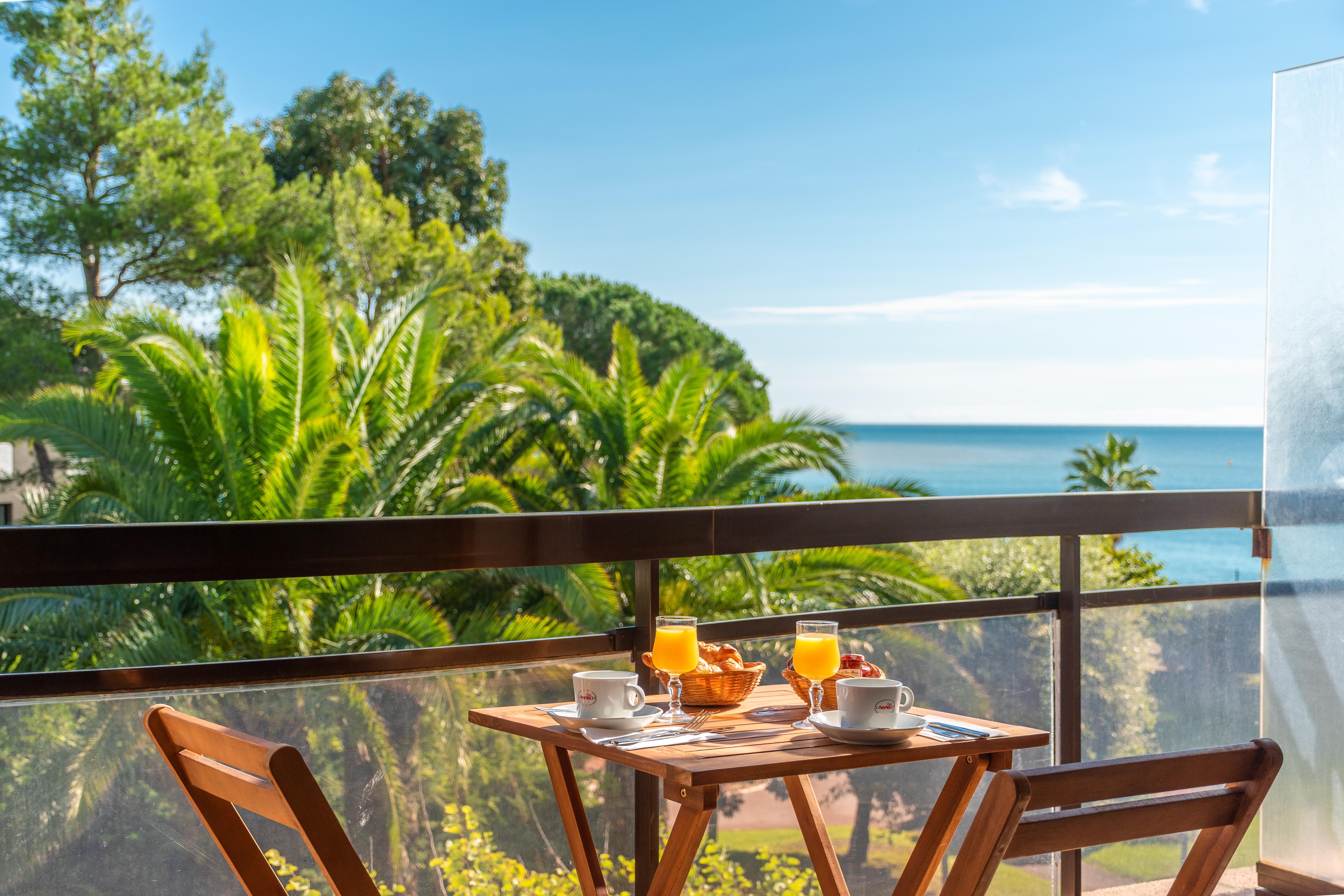 Hotel Bahia Villeneuve-Loubet Ngoại thất bức ảnh