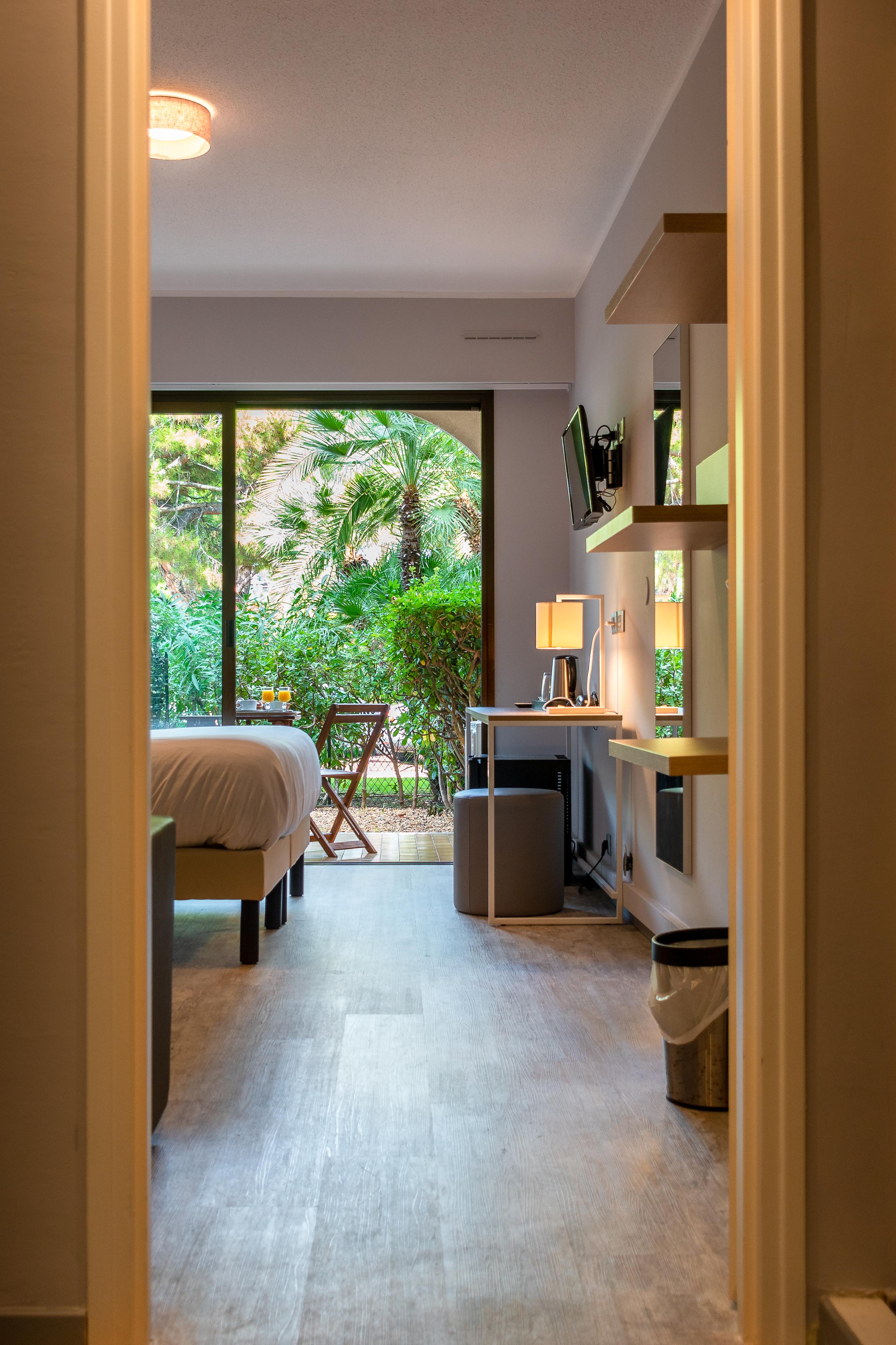 Hotel Bahia Villeneuve-Loubet Ngoại thất bức ảnh