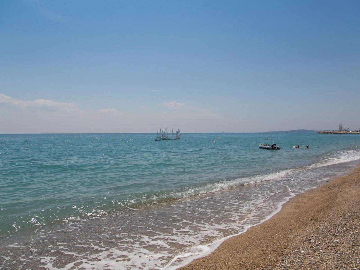 Hotel Bahia Villeneuve-Loubet Ngoại thất bức ảnh
