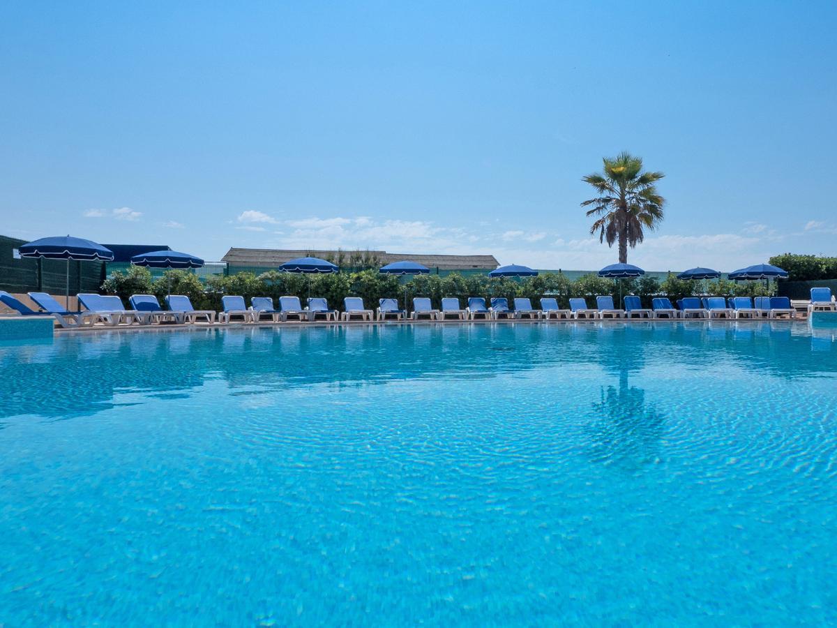 Hotel Bahia Villeneuve-Loubet Ngoại thất bức ảnh