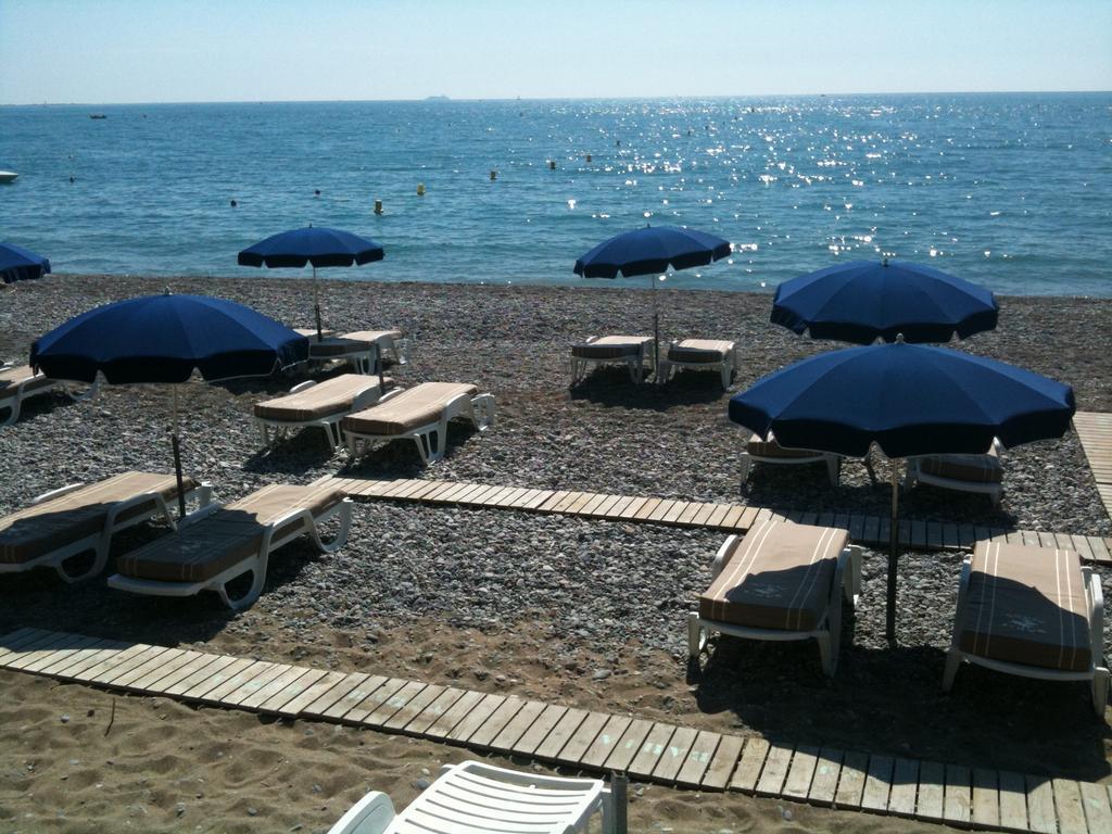 Hotel Bahia Villeneuve-Loubet Ngoại thất bức ảnh
