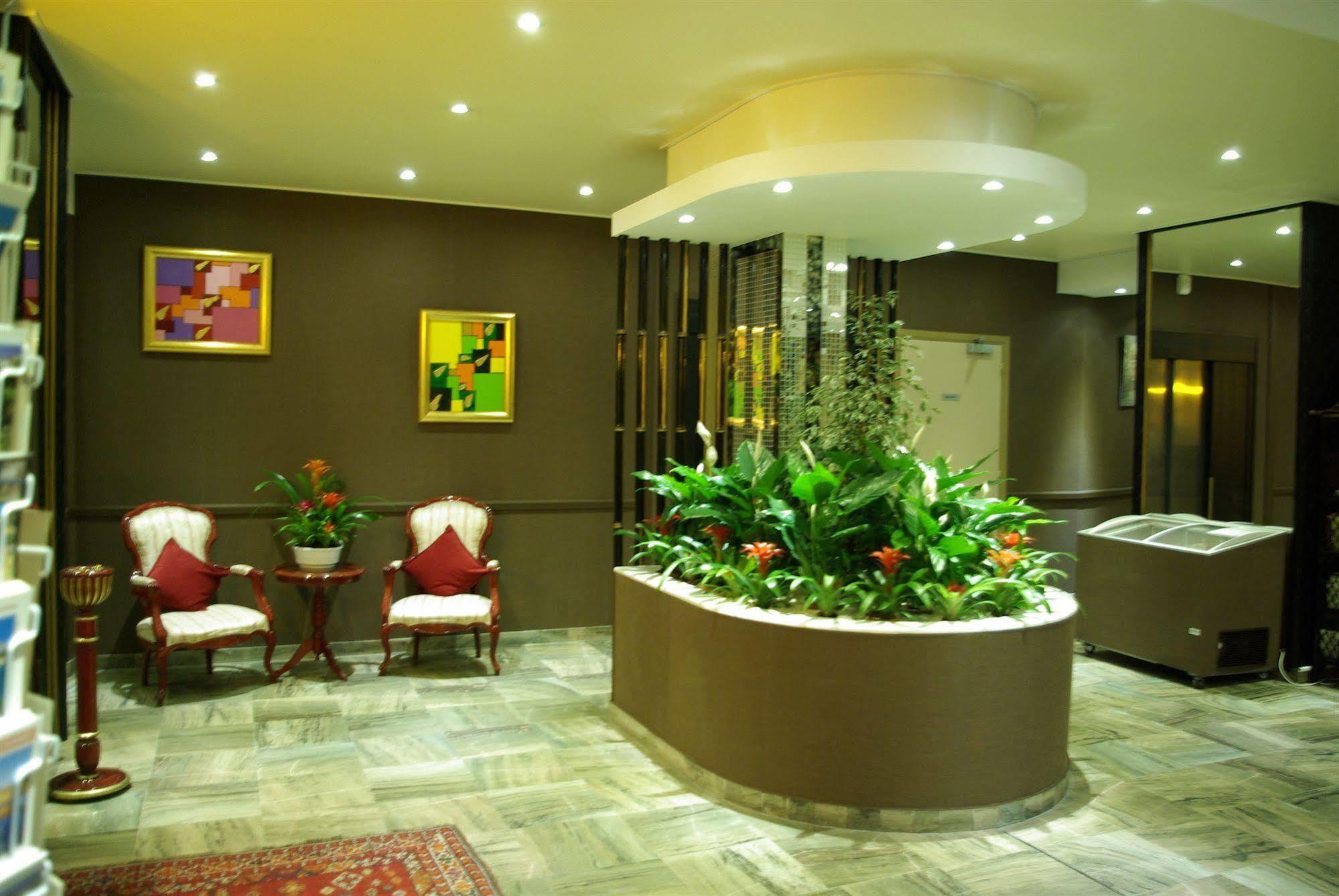 Hotel Bahia Villeneuve-Loubet Ngoại thất bức ảnh