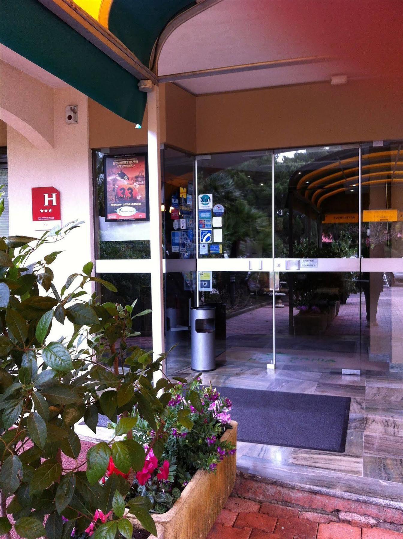 Hotel Bahia Villeneuve-Loubet Ngoại thất bức ảnh